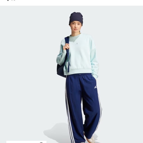 Adidas sky blue sweatshirt - Picture 2 of 8